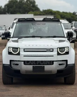 Land Rover Defender 2025 White