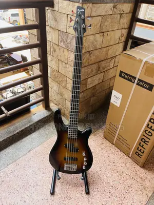 Strong and Clean Tones,5strings Ibanez Bass Guitar