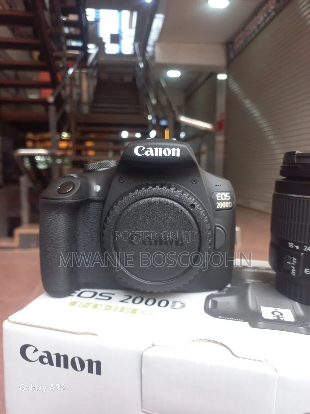 Canon Eos 2000d