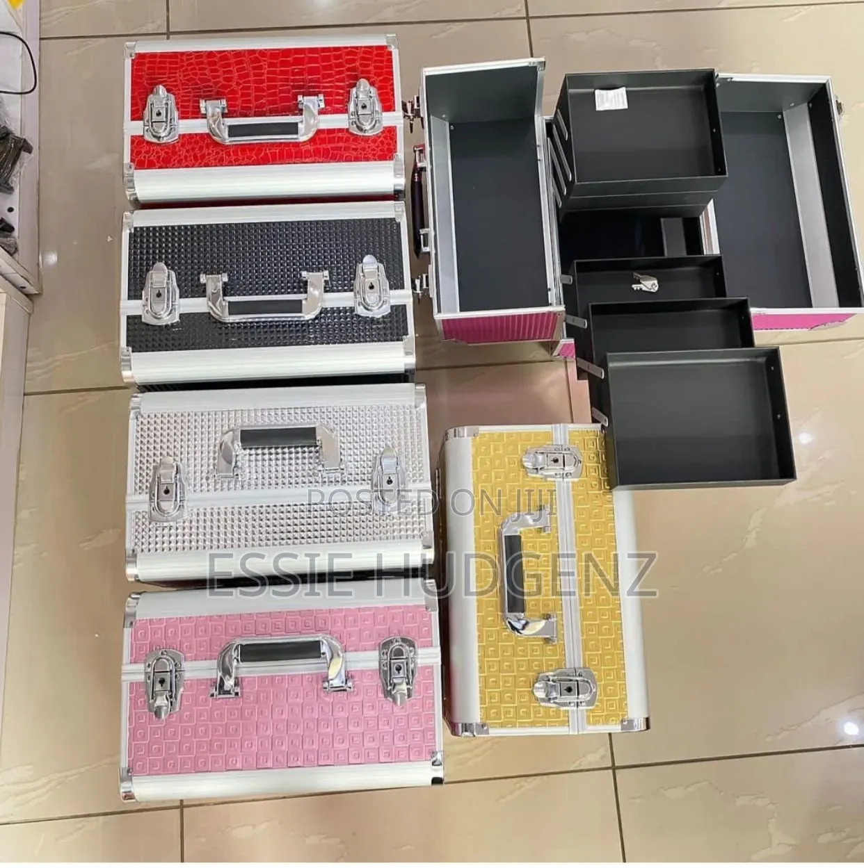 Make Up Boxes