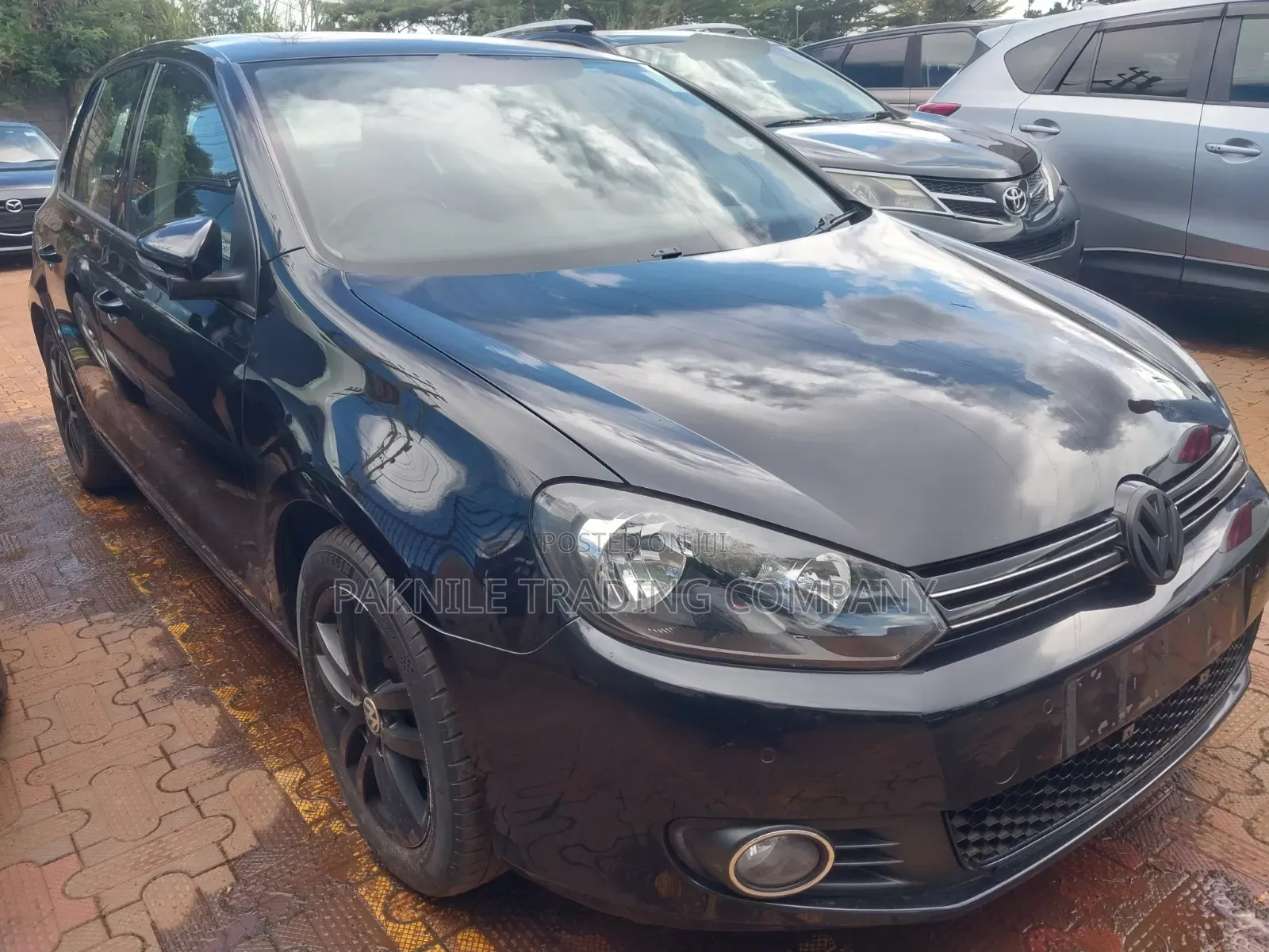 Volkswagen Golf 2012 Black
