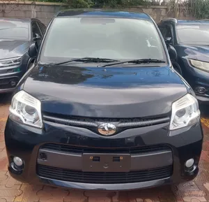 Toyota Sienta 2012 Black