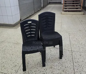 Ratten Plastic Chairs Plastic Chairs
