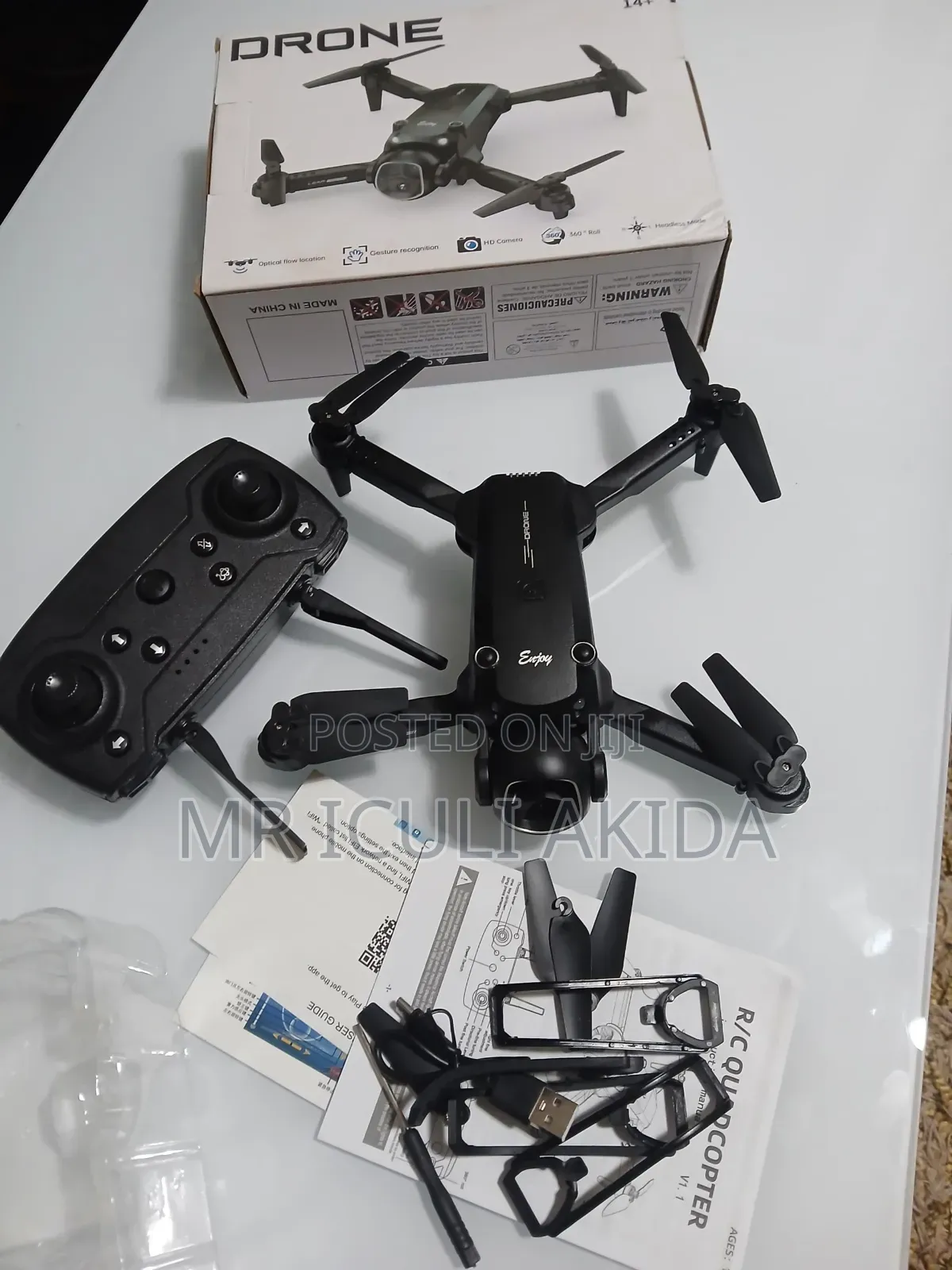 Foldable Quadcopter Drone With a Camera for Beginners