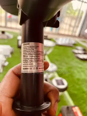 7w Solar Led Garden Spot Light Waterproof Landscape Lamp
