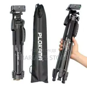 Professional Camera Tripod Stands With A Maximum Height Of 2.1 Meters