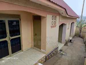 3bdrm Duplex in Bulenga, Central Division for sale