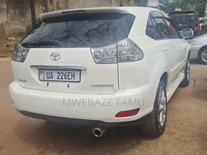 Toyota Harrier 2008