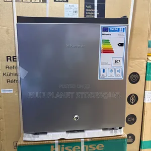 HISENSE 60litres Single Door Mini Refrigerators \\ RR60DAGS0