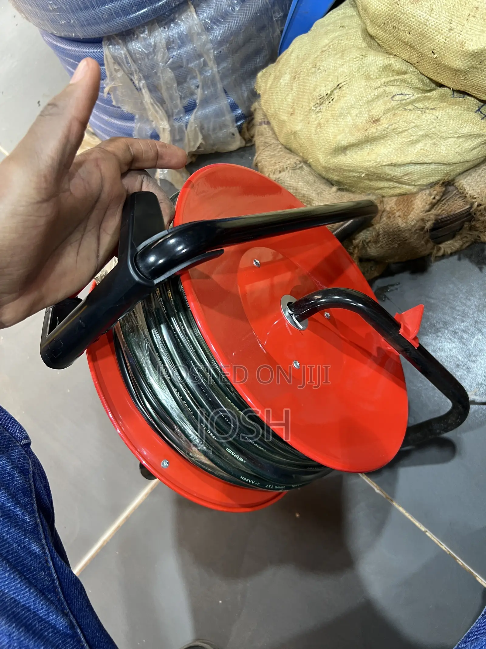 Movable Extension Cable