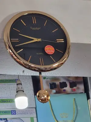 Luxe Clock