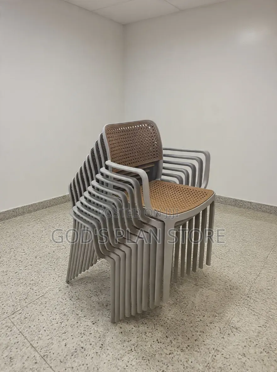 Monobloc Indoor Outdoor Plastic Chairs Plastic Chairs