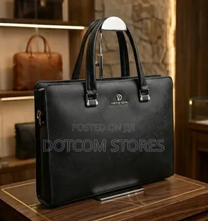 Virtus Nova Executive Leather Business Briefcase