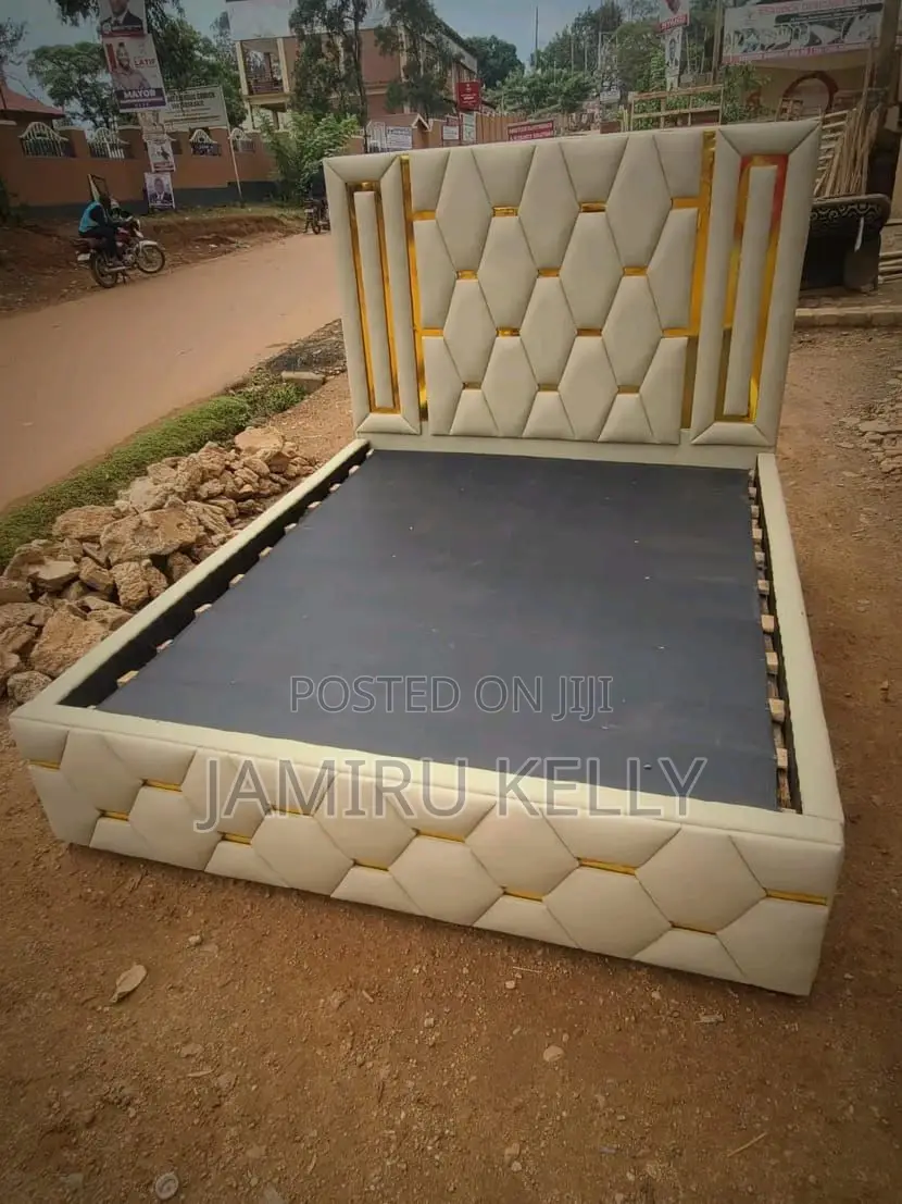 Cream Royale Bed