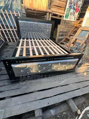 Graphite Elegance Bed