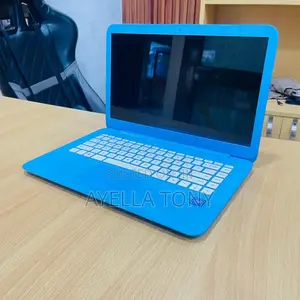 New Laptop HP Stream 14-cb130nr 4GB Intel Celeron SSD 32GB