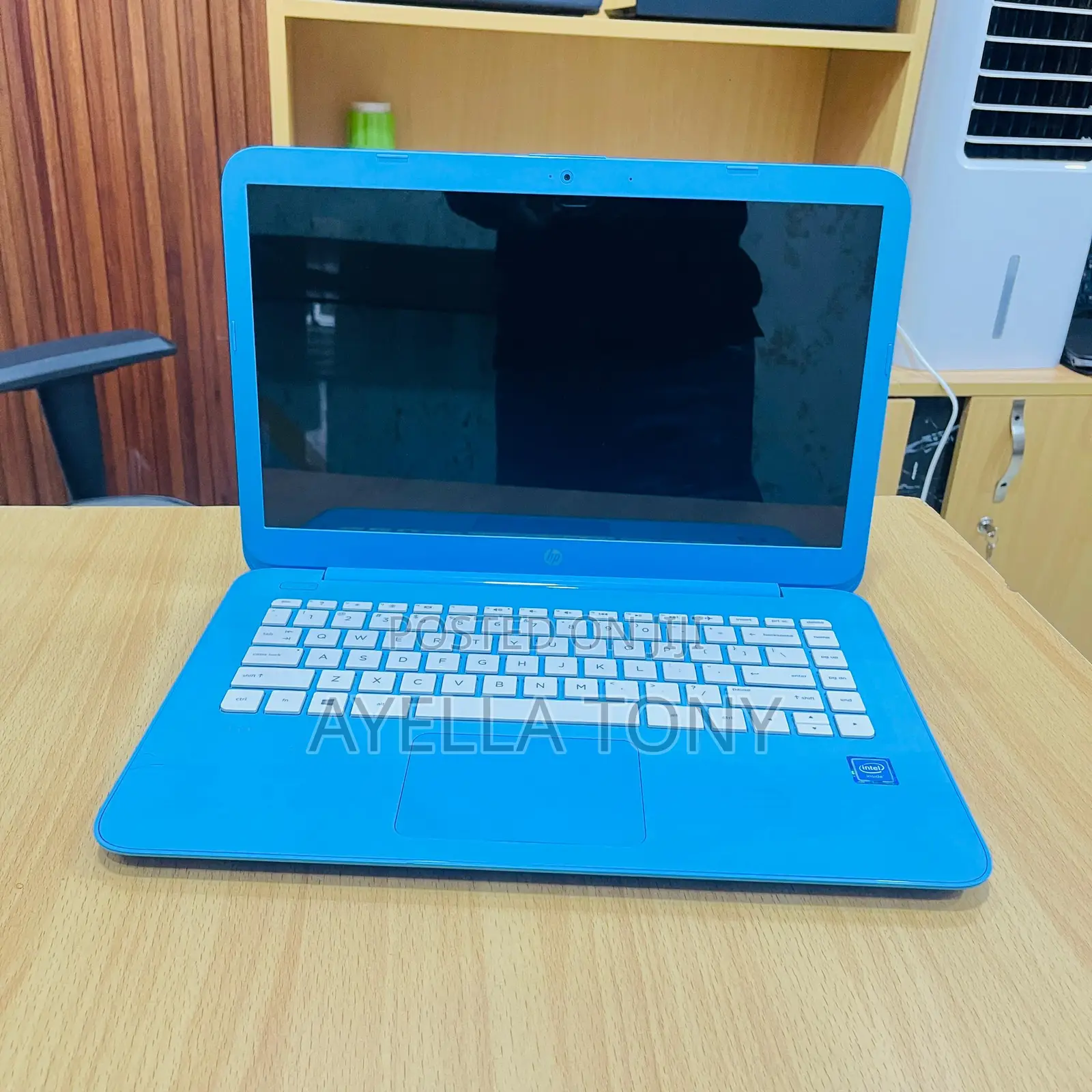 New Laptop HP Stream 14-cb130nr 4GB Intel Celeron SSD 32GB