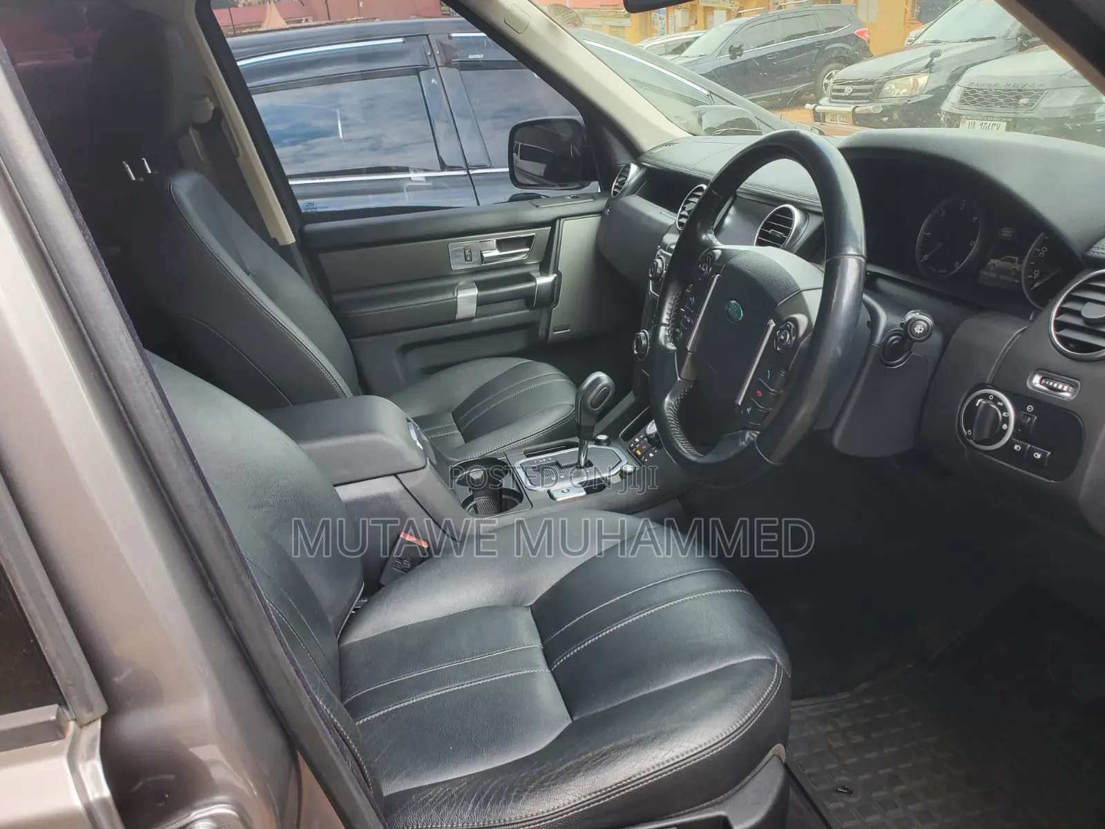 Land Rover Discovery 2013 Gray