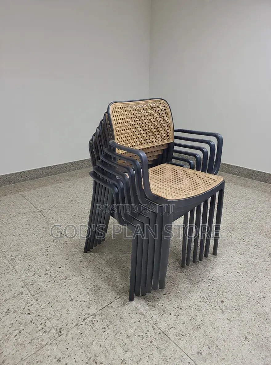 Black Framed Indoor Plastic Chairs Plastic Chairs