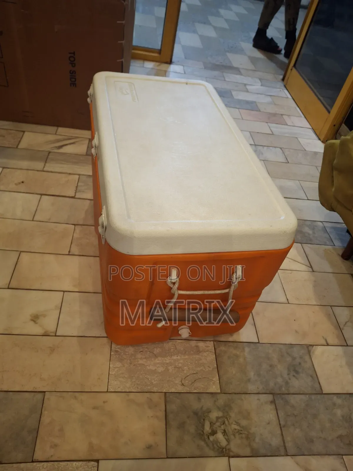 Commercial 120litres Insulated Water Cooler Ice Chiller Box