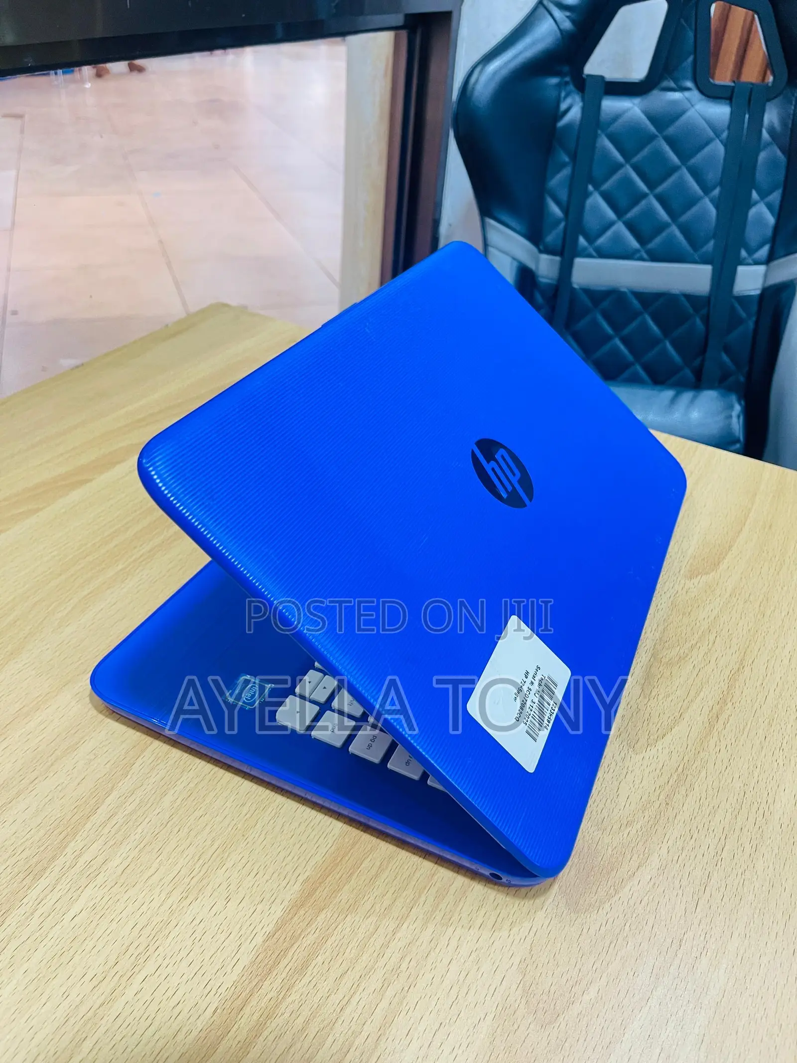 New Laptop HP Stream 11 4GB Intel Celeron SSD 32GB