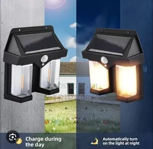 Double Head Antique Solar Sensor Lamp