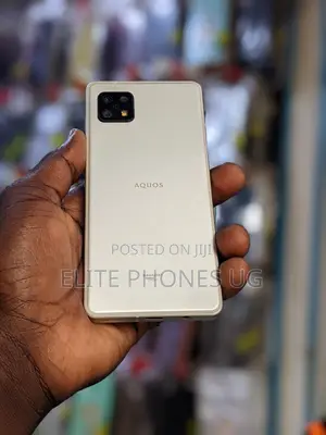 Sharp Aquos Sense6 64 GB