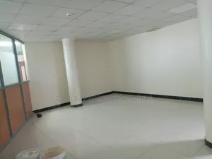 3bdrm Bungalow in Kololo Estate, Central Division for rent
