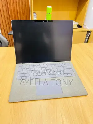 New Laptop Microsoft Surface 16GB Intel Core i7 SSD 1T