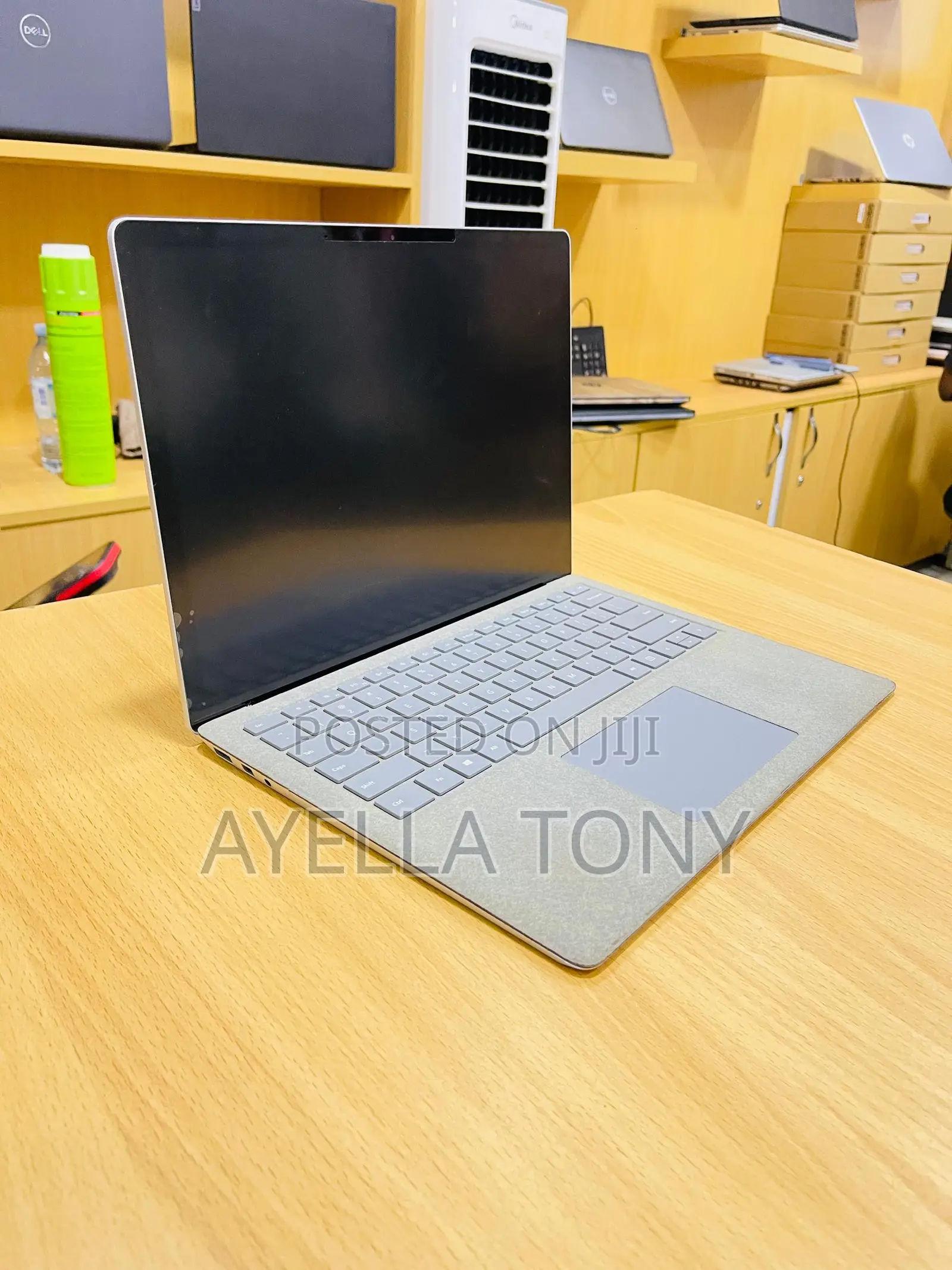 New Laptop Microsoft Surface 16GB Intel Core i7 SSD 1T