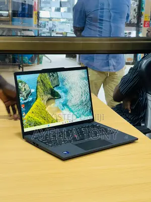 New Laptop Lenovo ThinkPad T14 16GB Intel Core Ultra 5 SSD 512GB