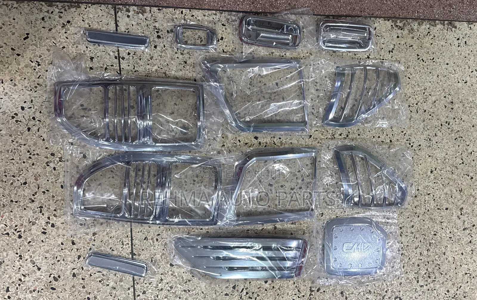 Landcruser Tx Chrome Kit
