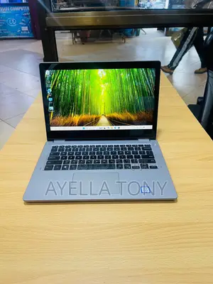 New Laptop Dell Latitude 3310 8GB Intel Core i5 SSD 256GB