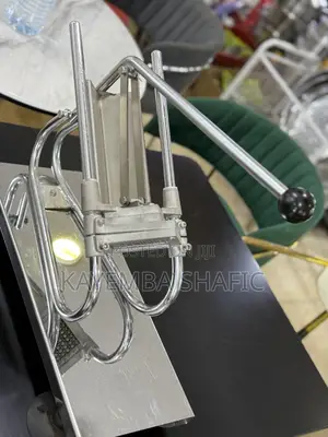 Commercial Manual Stainless Steel Potato Chipper for French Fries.