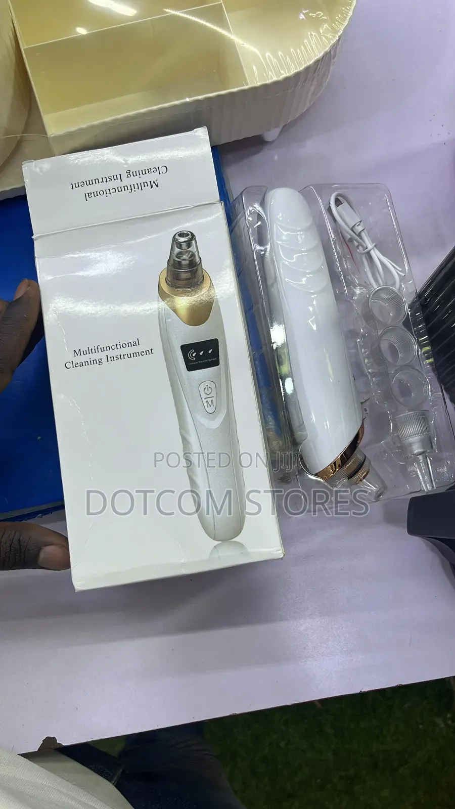 Multifunctional Cleaning Instrument