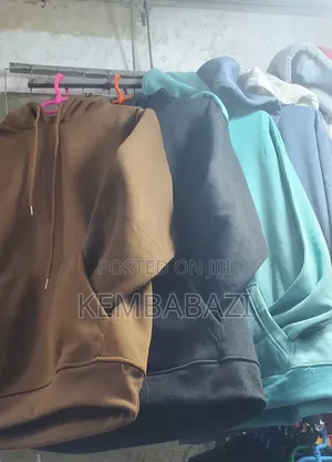 Unisex Solid Color Hooded Jumpers