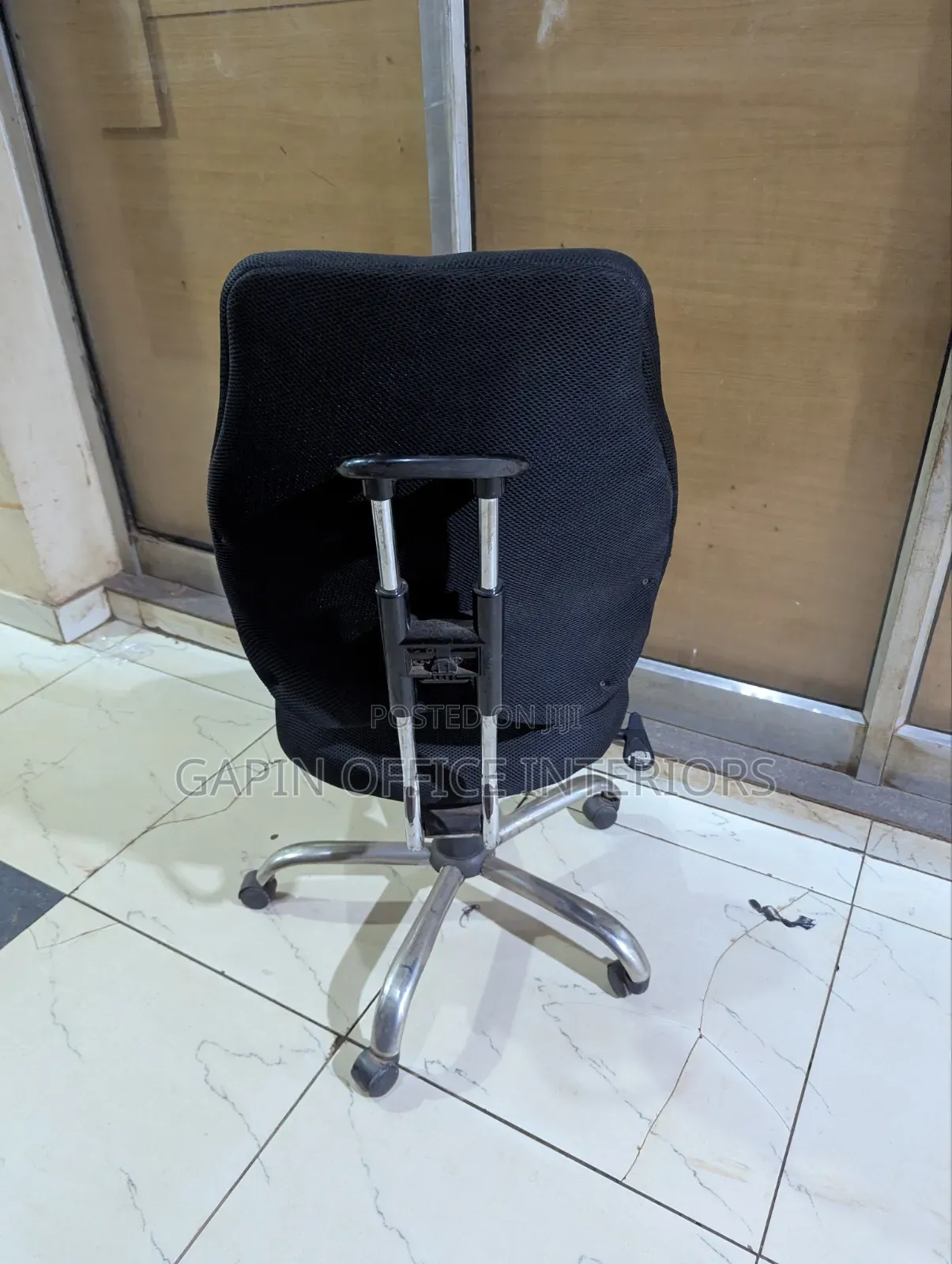 Armrest Free Adjustable Office Chair