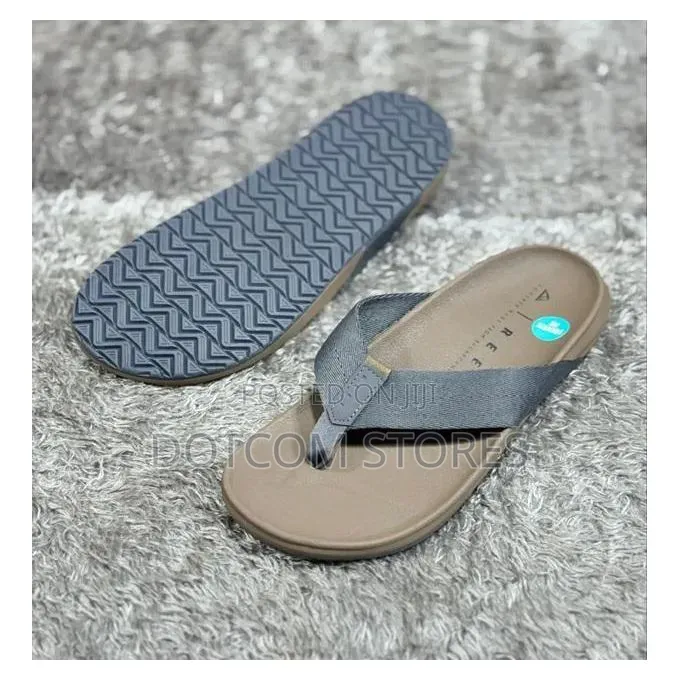 Reef Men's the Raglan Flip-Flops