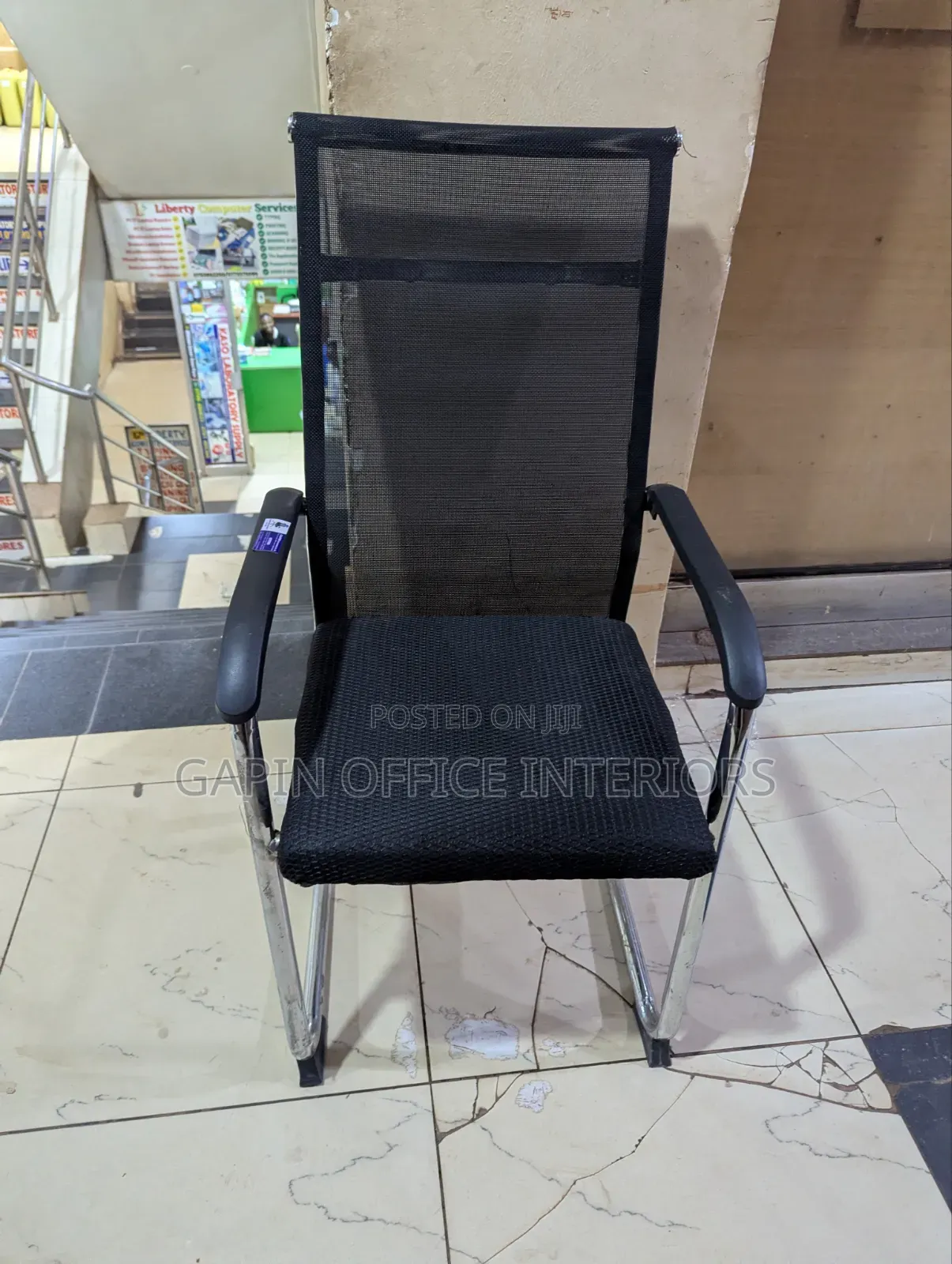 Long Back Static// Non Rotating Office Chair