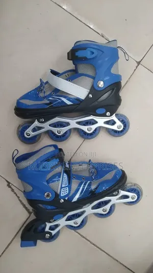 !Djustable Inline Rollers Skates. (39-43)