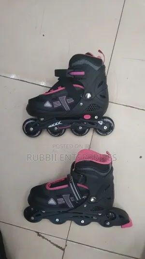 !Djustable Inline Rollers Skates. (39-43)