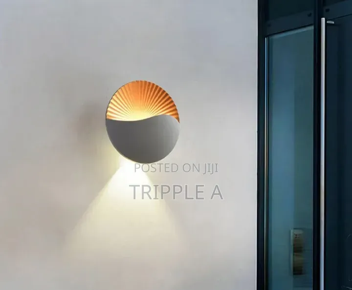 Unique Black and Gold Sun Led Lamp