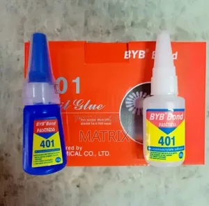 Bottle of Byb Bond Fastness 401 Nail Glue