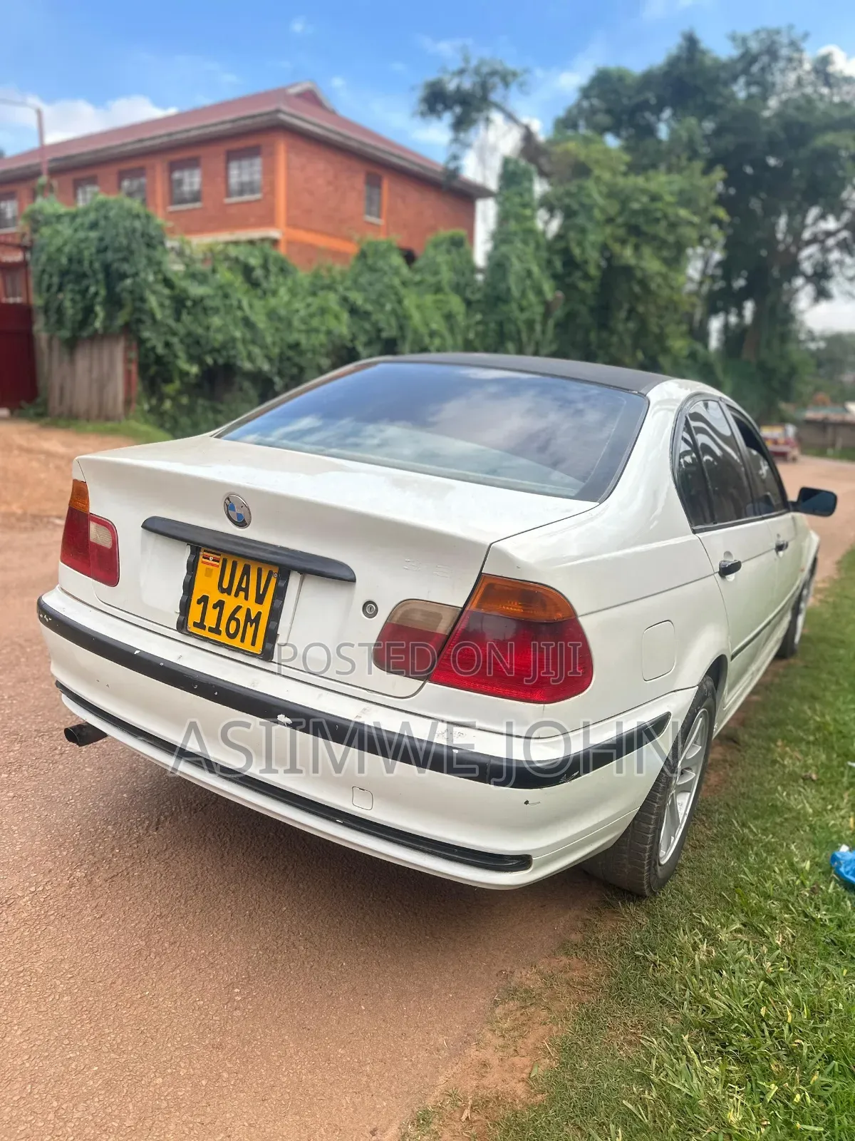 BMW 318i 2002 White