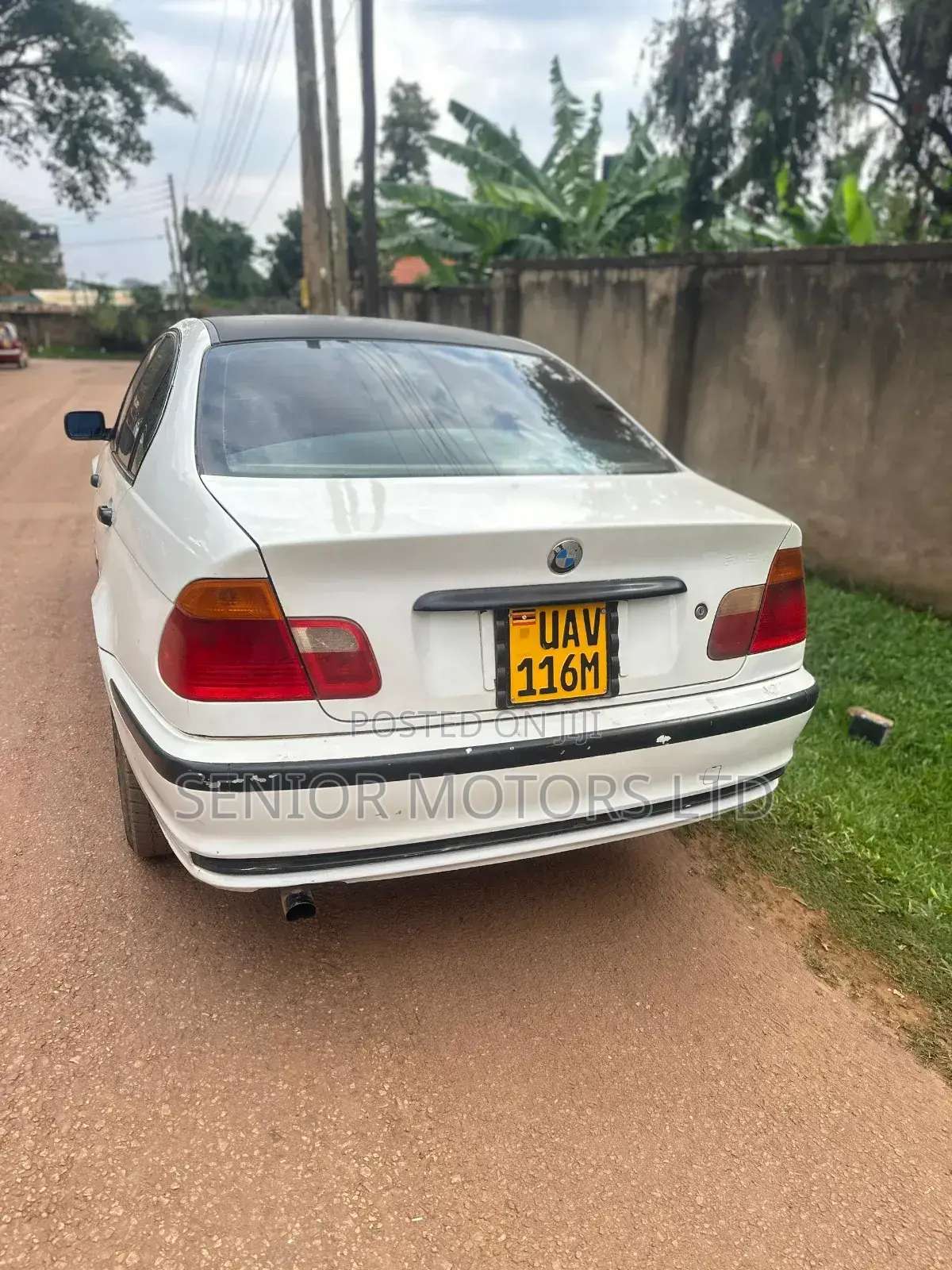 BMW 318i 2002 White