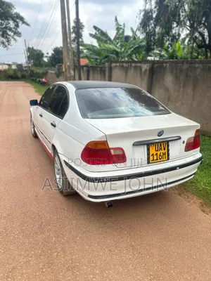 BMW 318i 2002 White
