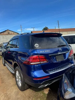 Mercedes-Benz GLE-Class GLE 350d 4MATIC 2017 Blue