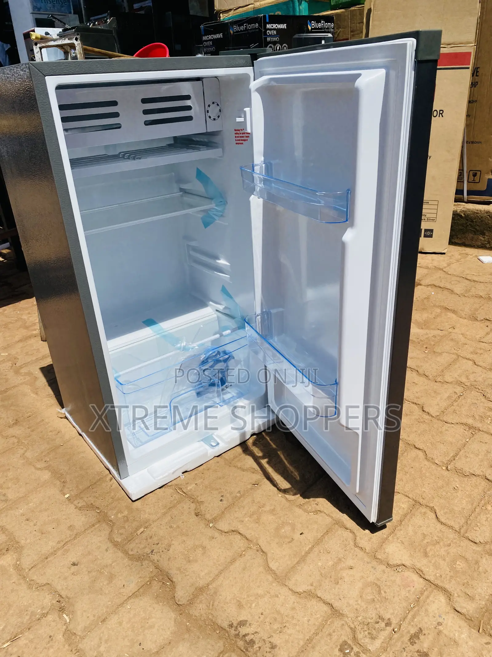 Charted / Fridge -Refrigerator/ Freezer/Onida 120liters