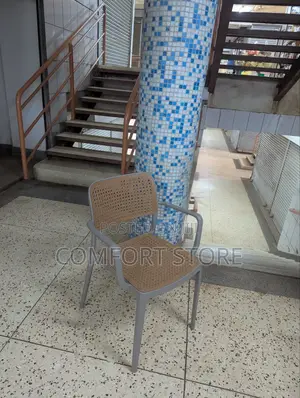 Modern Armrest Chairs