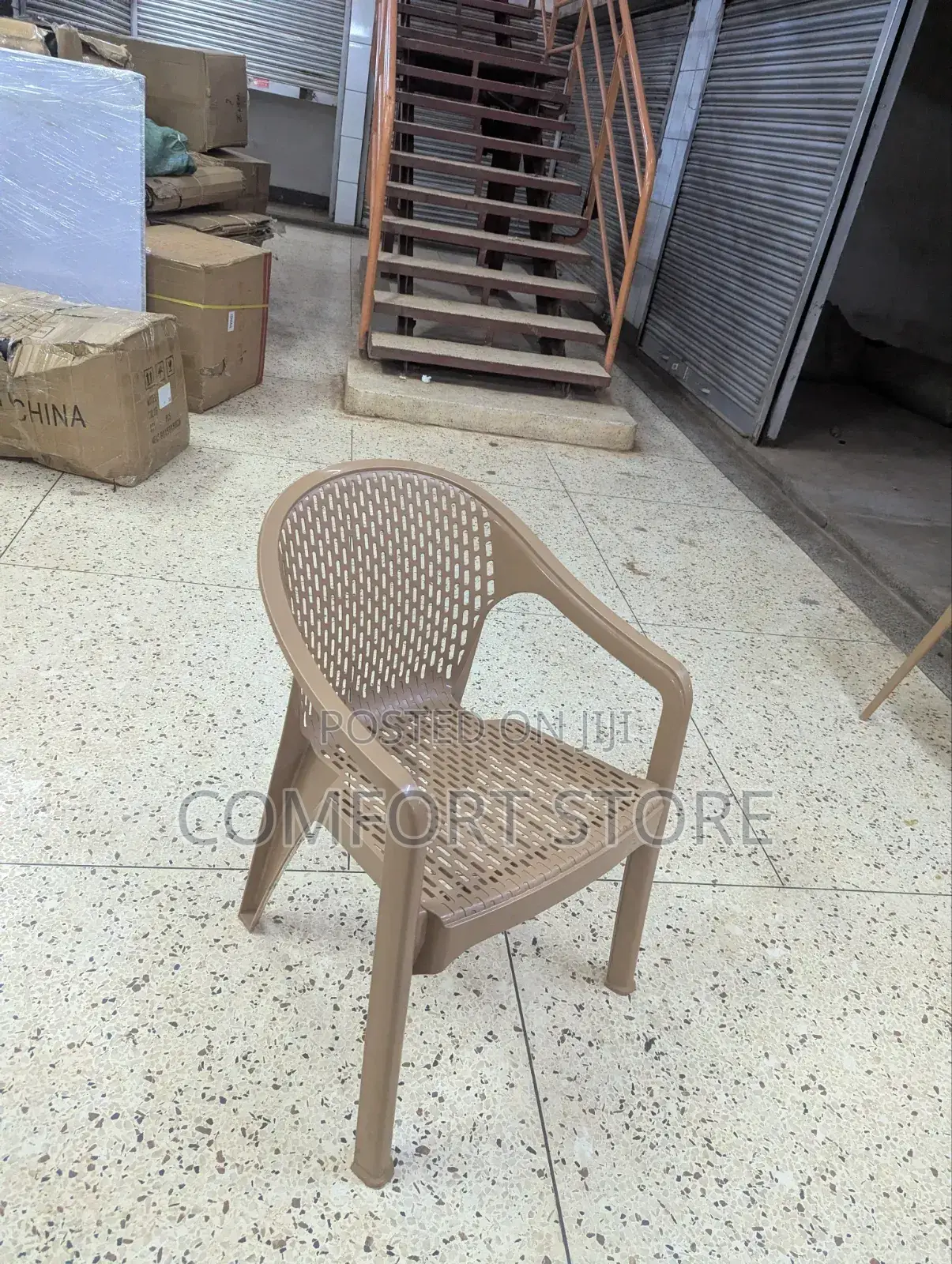 Mesh Comfortable Armrest Chairs for Restaurant